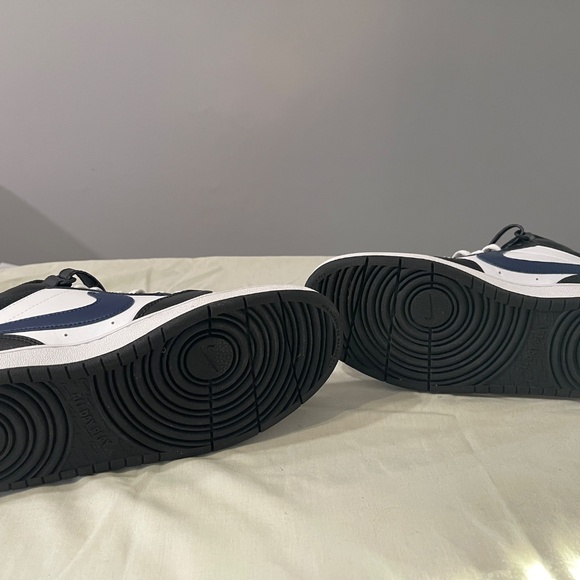 Nike Court Borough Mid 2 (GS) - Picture 4 of 6